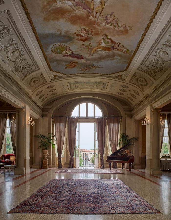 Bagni Di Pisa Palace & Thermal Spa - The Leading Hotels Of The World San Giuliano Terme Esterno foto The lobby