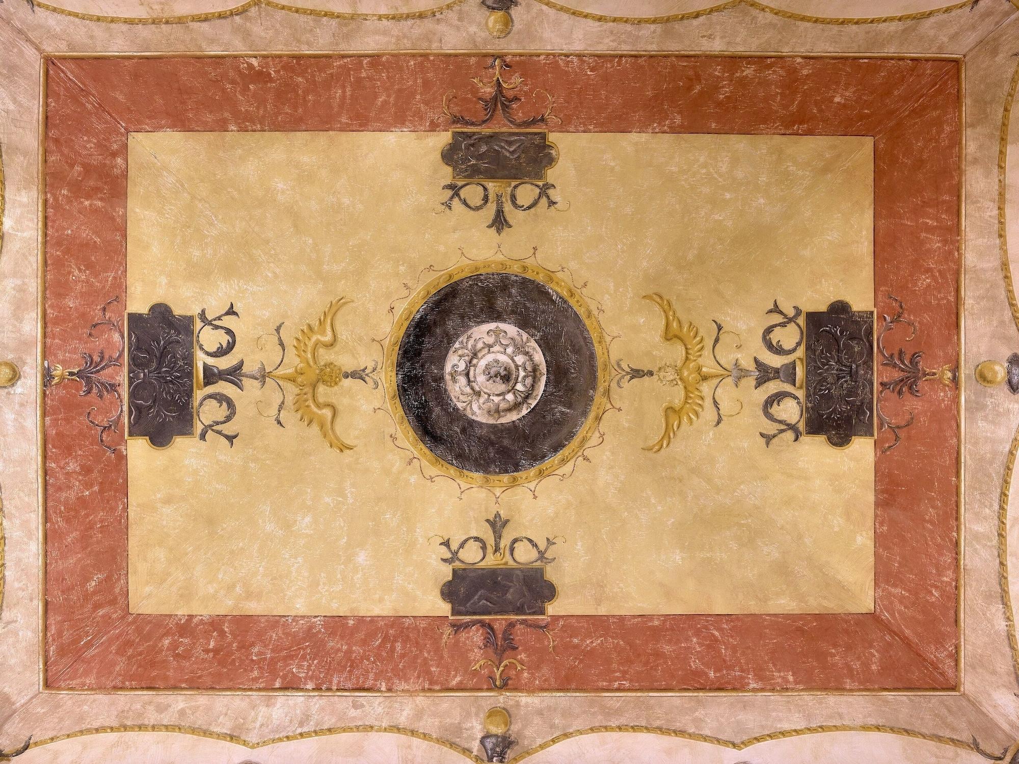 Bagni Di Pisa Palace & Thermal Spa - The Leading Hotels Of The World San Giuliano Terme Esterno foto Ceiling of the church