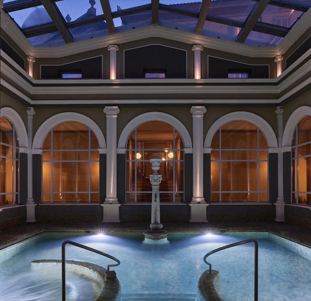 Bagni Di Pisa Palace & Thermal Spa - The Leading Hotels Of The World San Giuliano Terme Esterno foto The Roman Baths in Bath, England